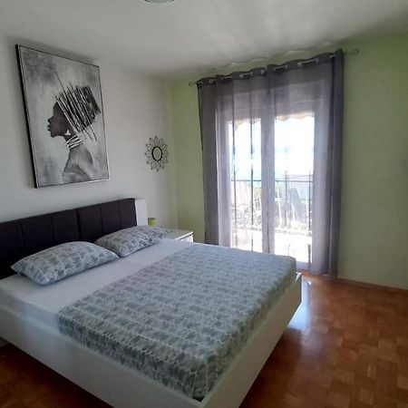 Apartman Marta Podstrana Exterior foto