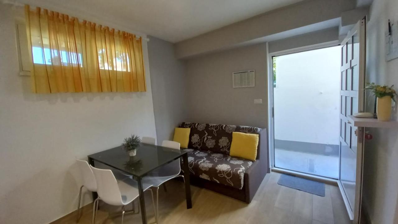 Apartman Marta Podstrana Exterior foto