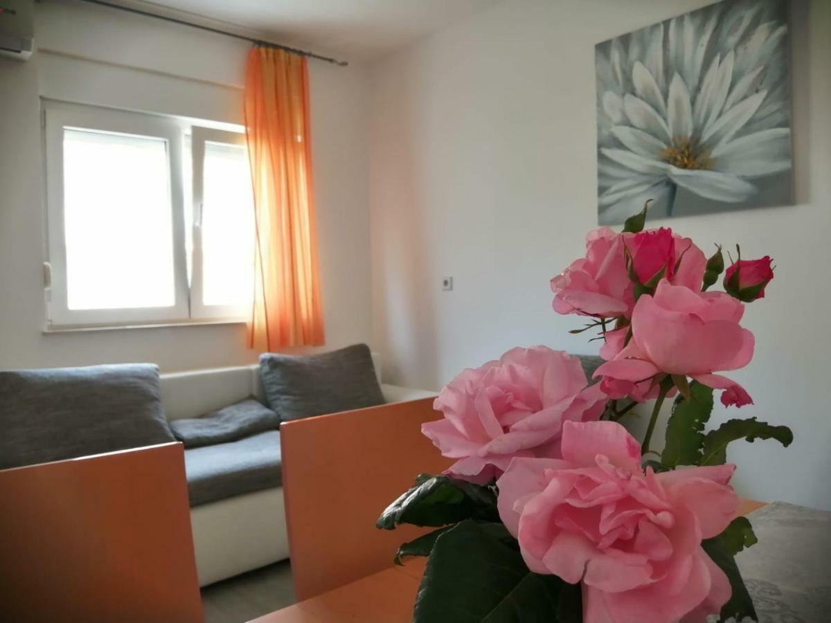 Apartman Marta Podstrana Exterior foto